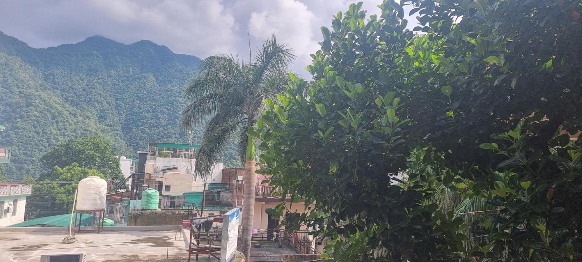 Praana Wellness Resort By Around Stays Rishikesh Ngoại thất bức ảnh