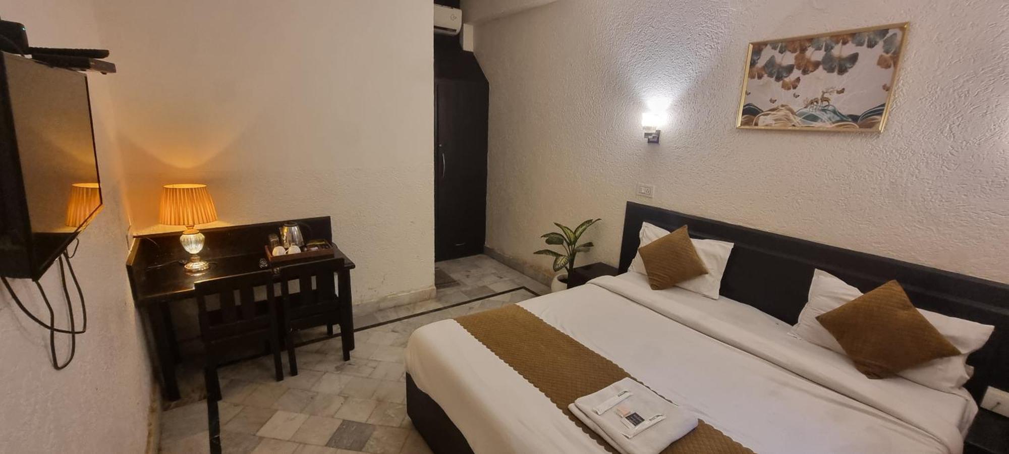 Praana Wellness Resort By Around Stays Rishikesh Ngoại thất bức ảnh