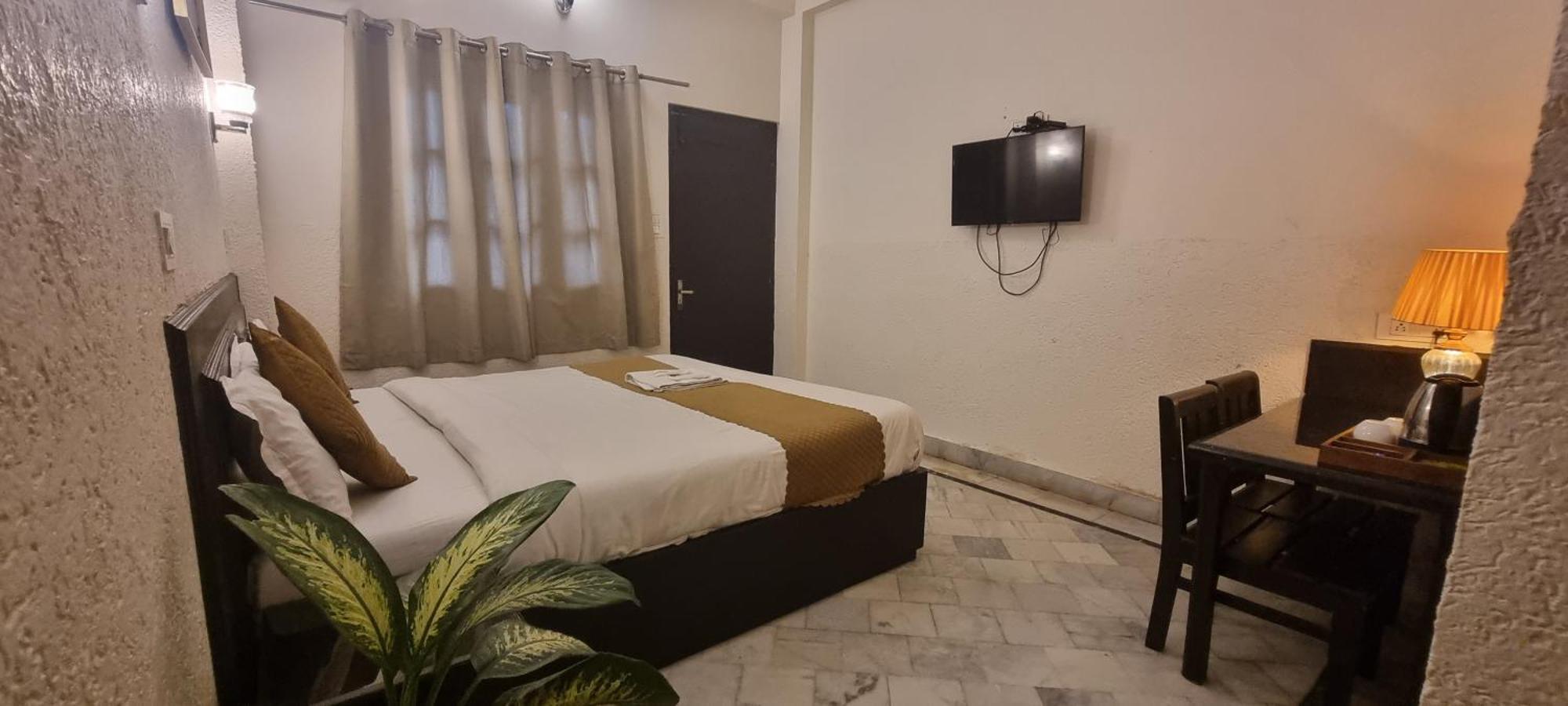 Praana Wellness Resort By Around Stays Rishikesh Ngoại thất bức ảnh